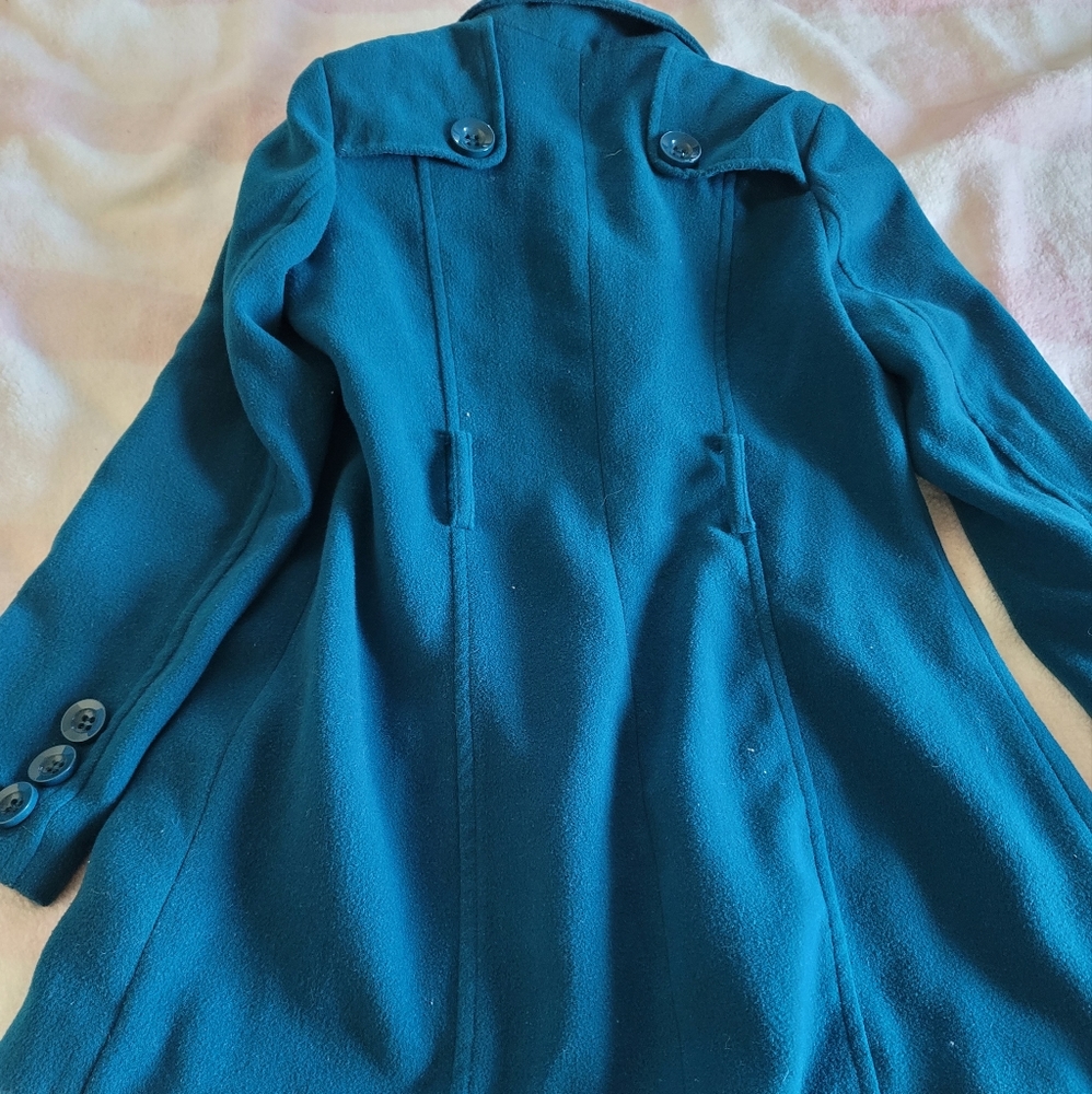 Coat - Picture 2 of 3